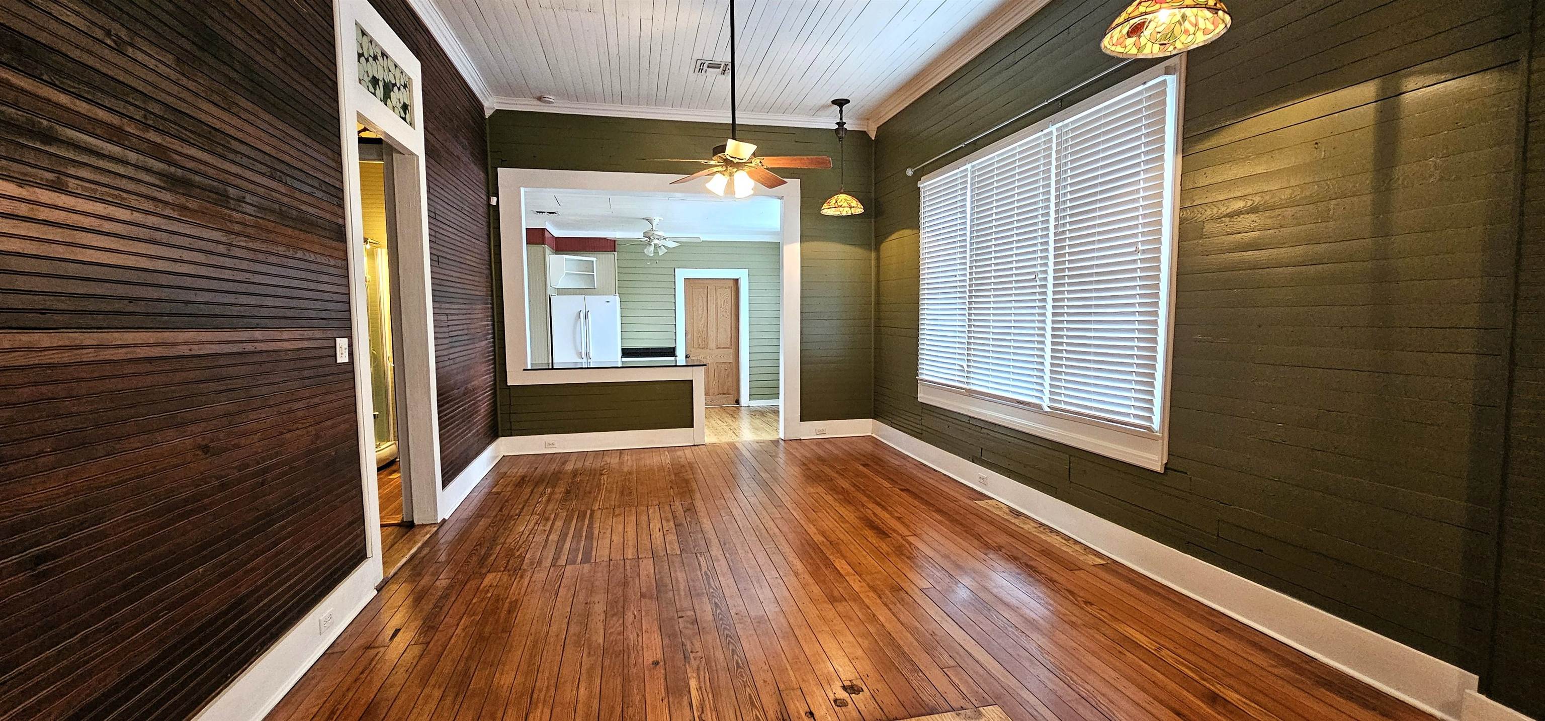 516 Iberville