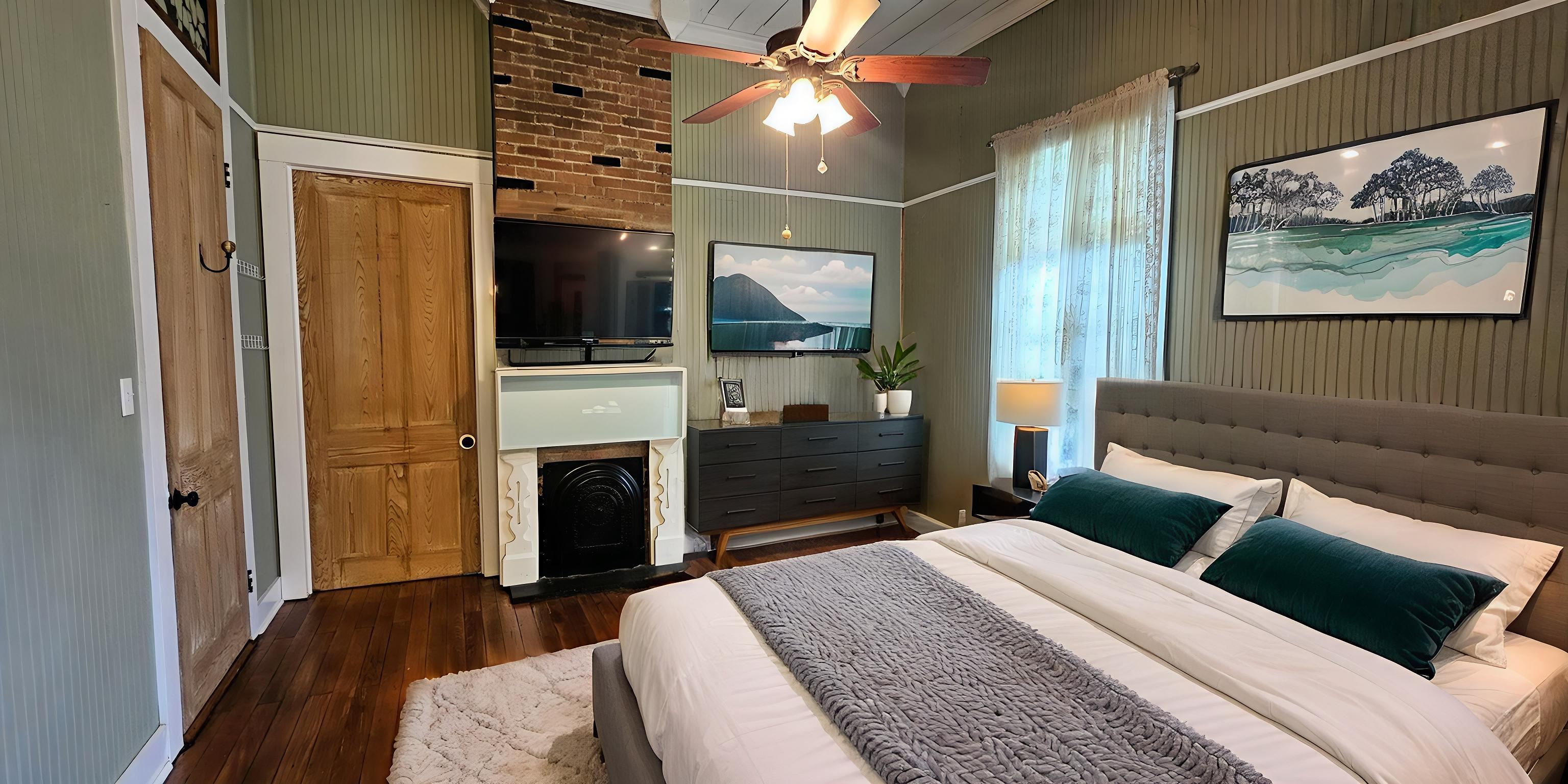 516 Iberville
