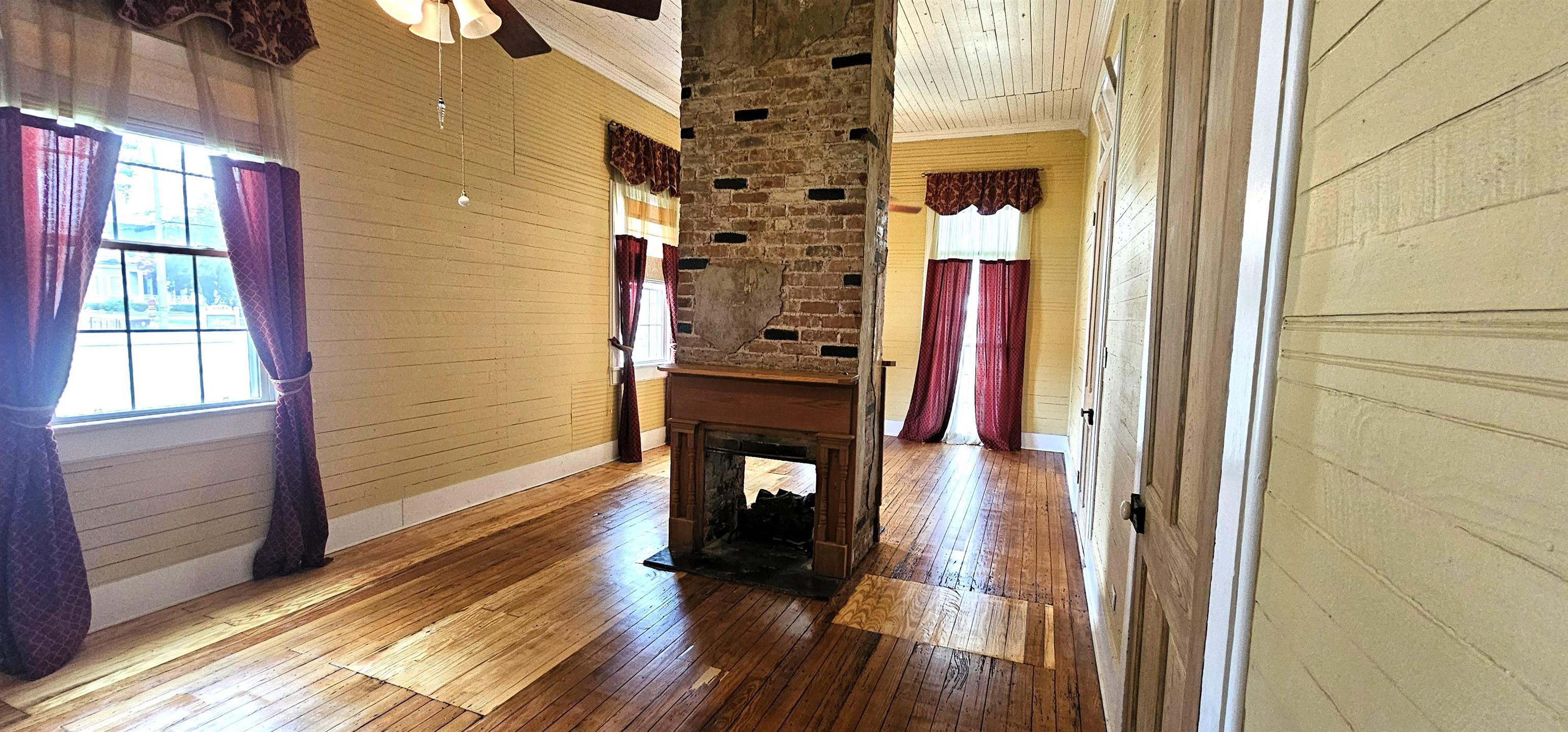 516 Iberville