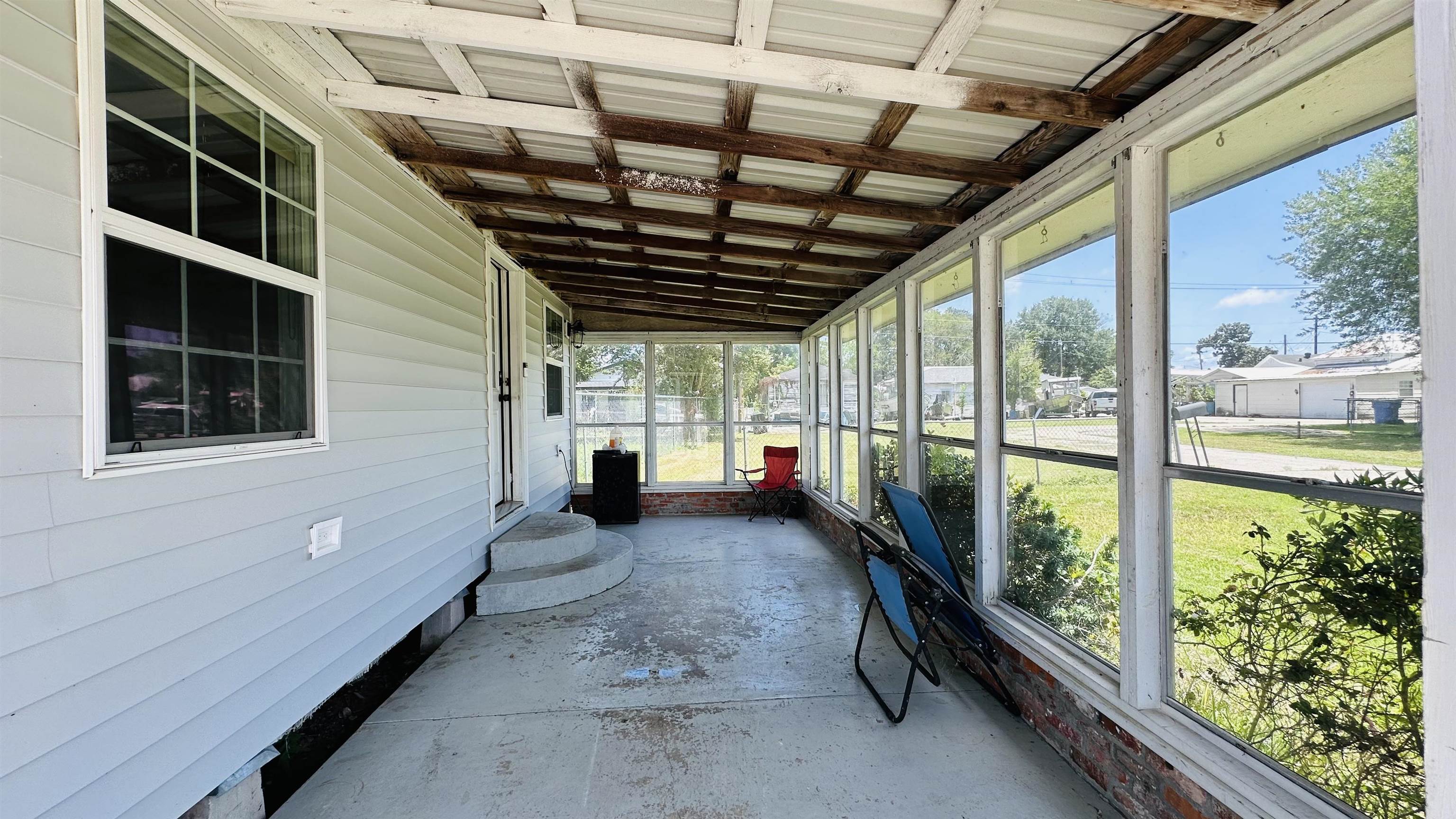 2419 Robicheaux Alley