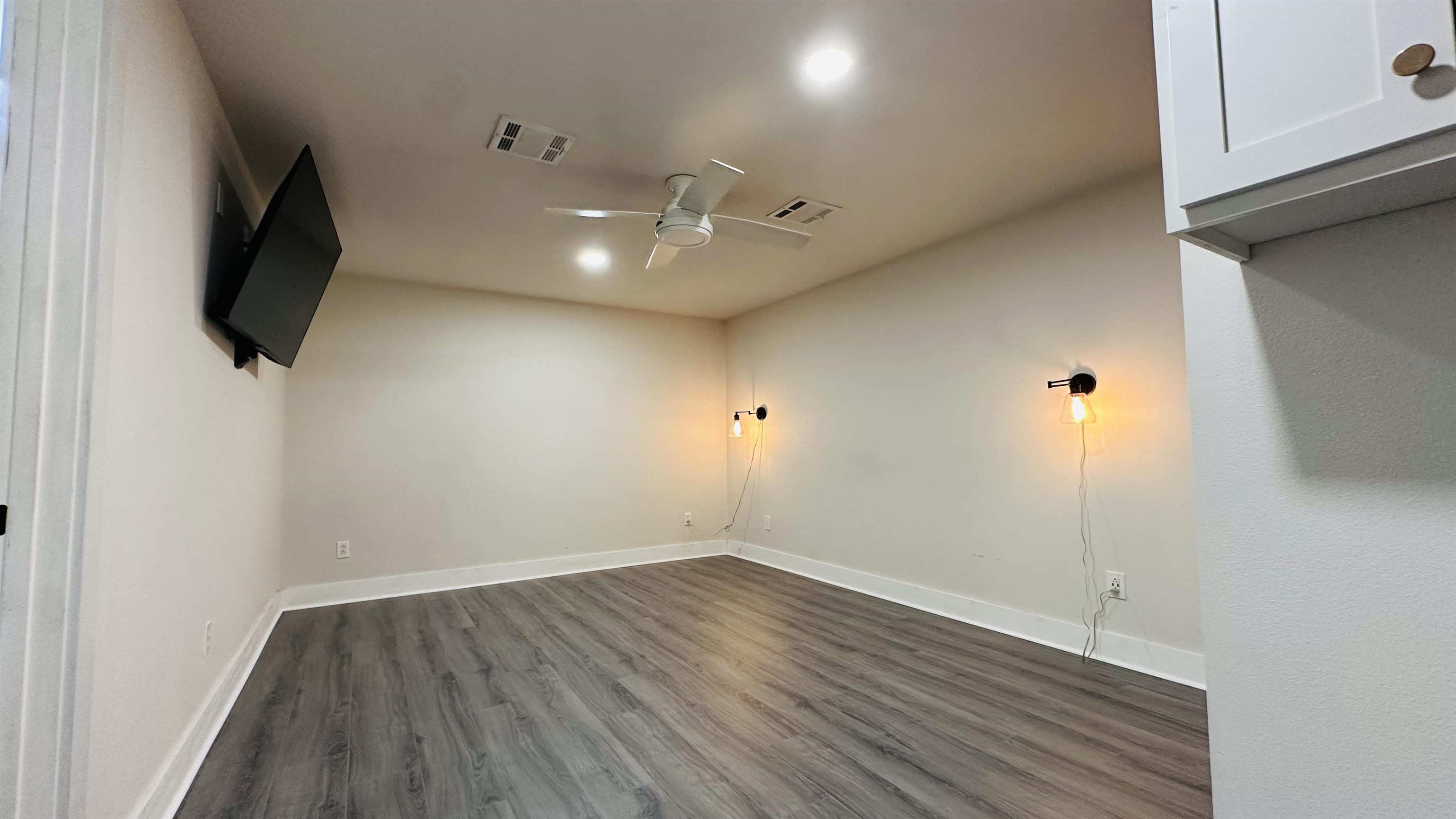 2419 Robicheaux Alley