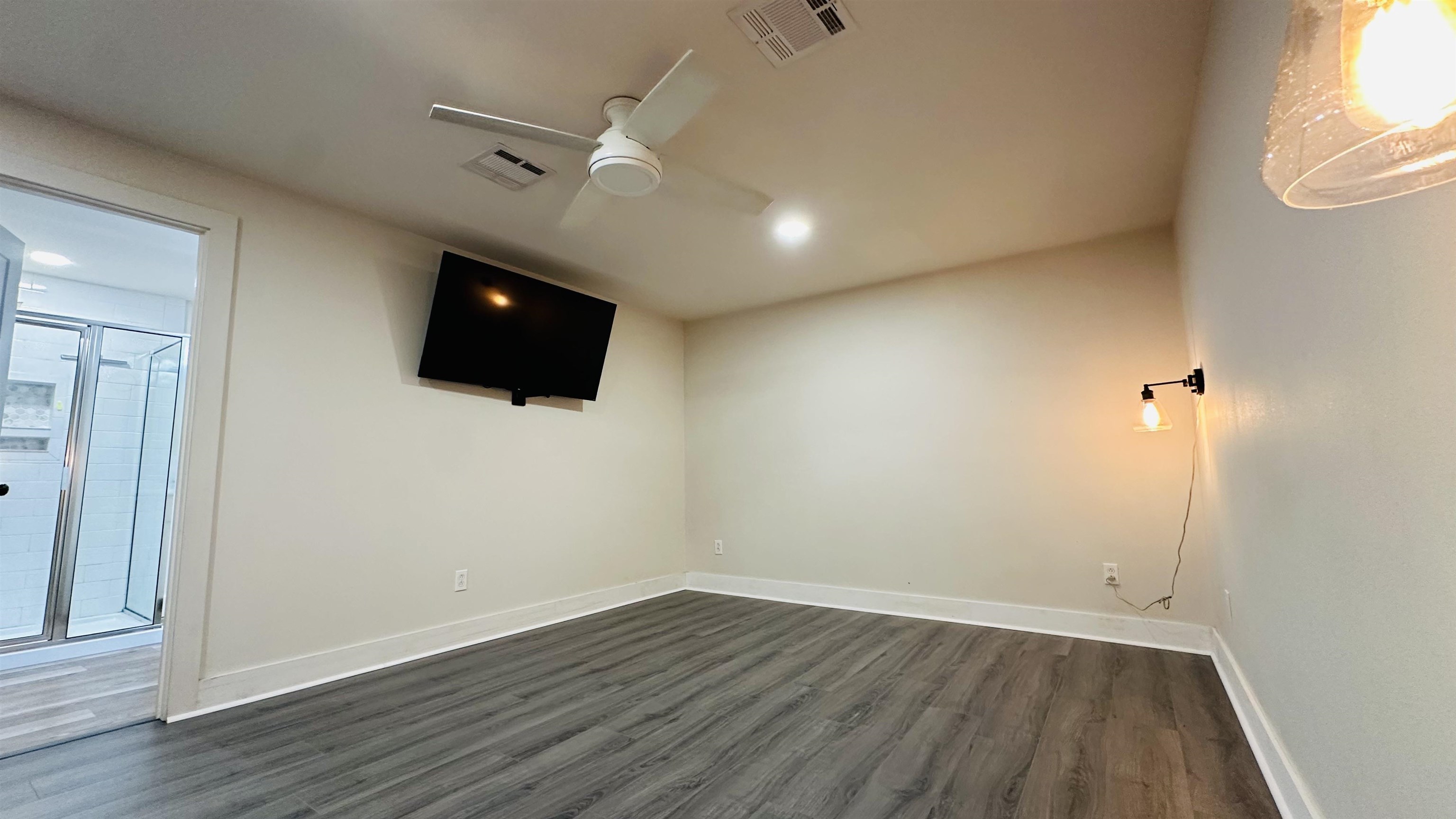 2419 Robicheaux Alley