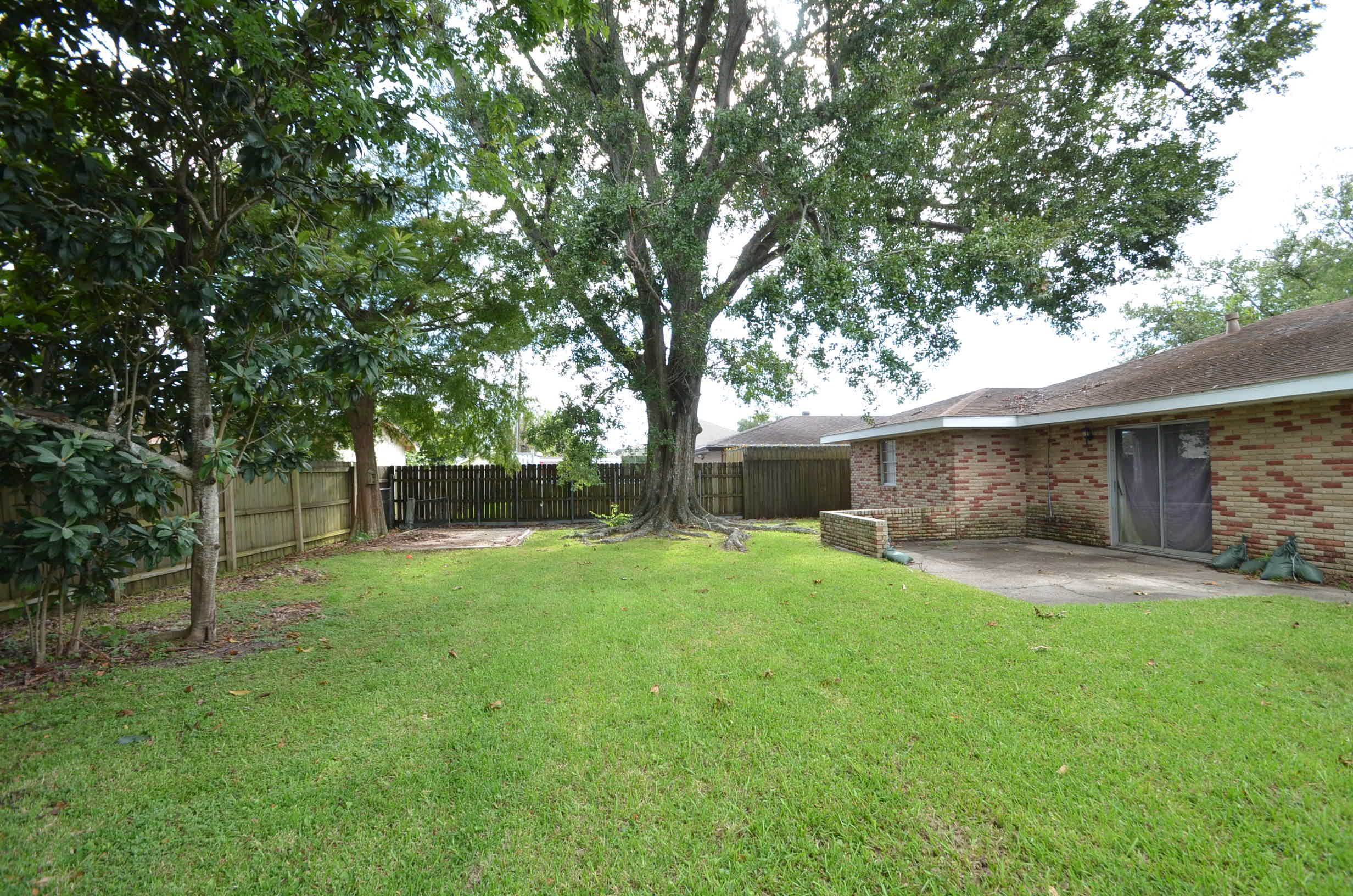 424 Walker Dr