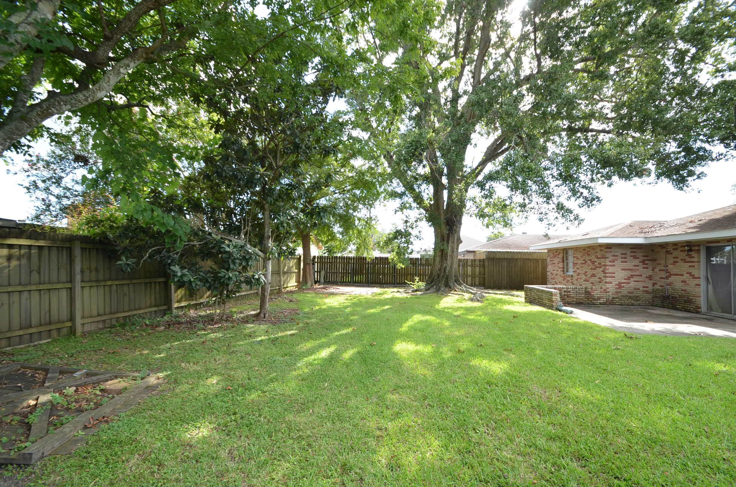 424 Walker Dr
