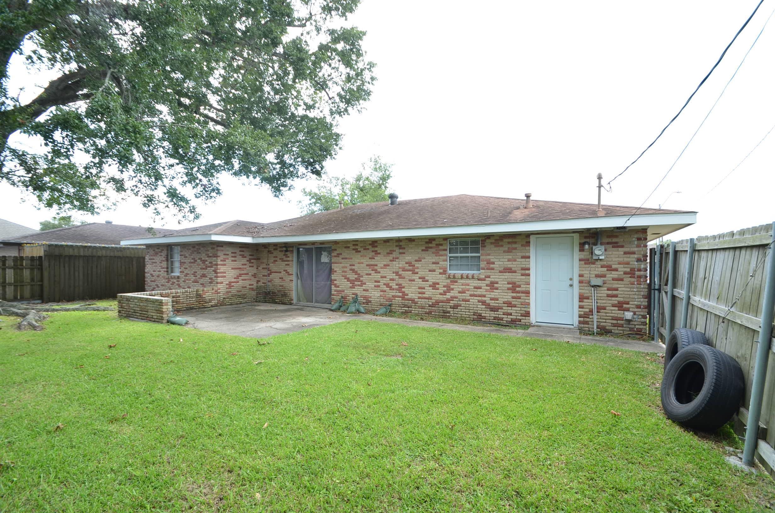 424 Walker Dr