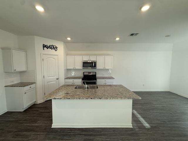 111 Headland Drive