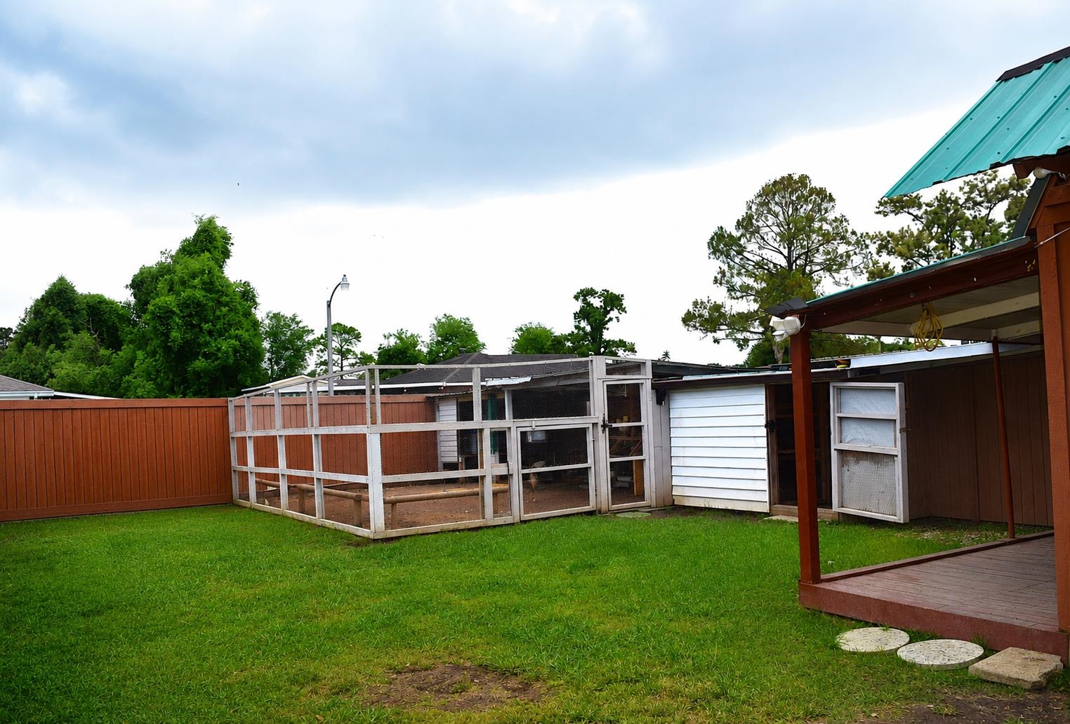 380 Buttercup Dr