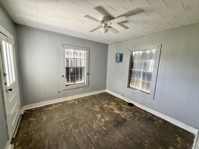 109 Fifth St
