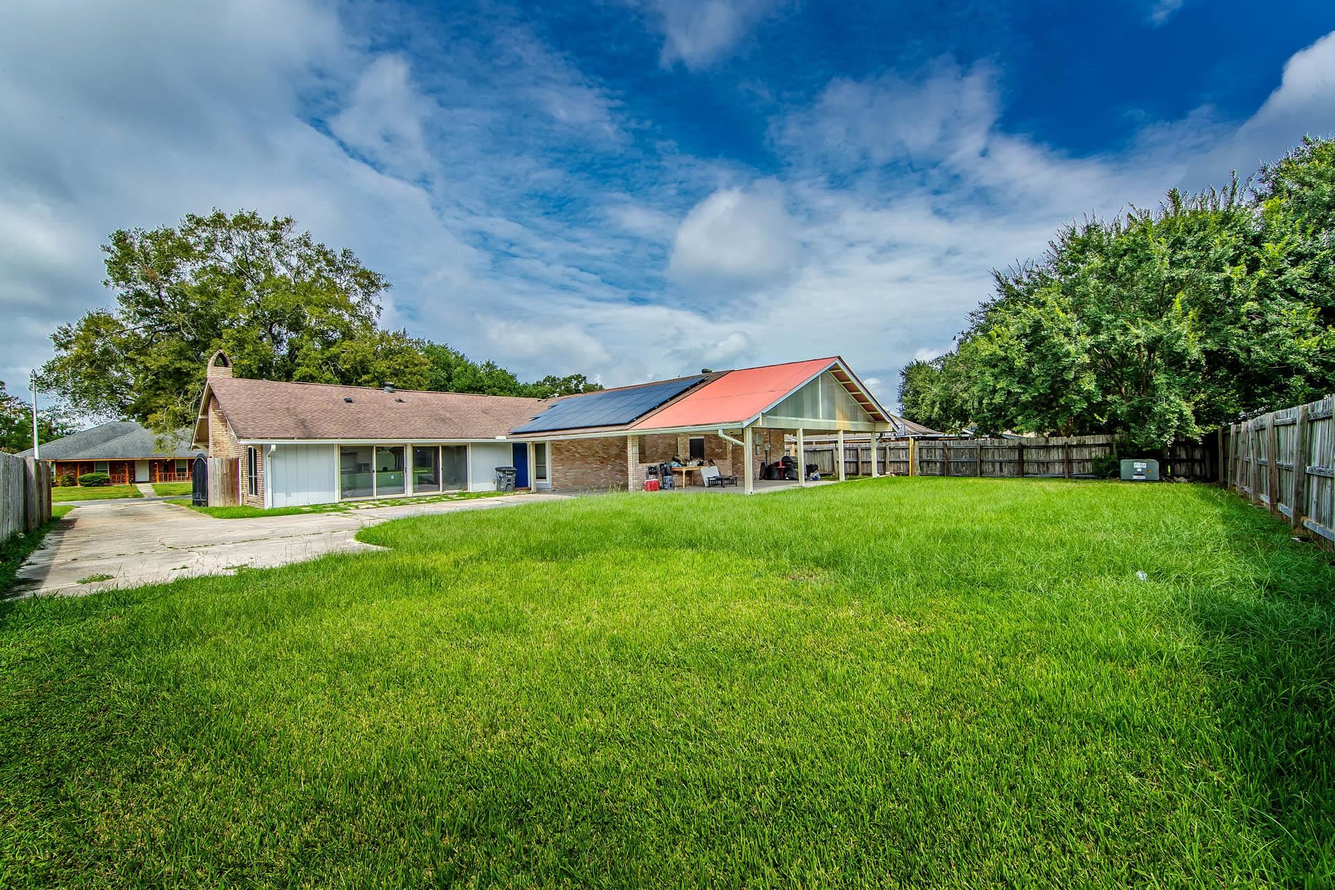3824 Lassen Dr