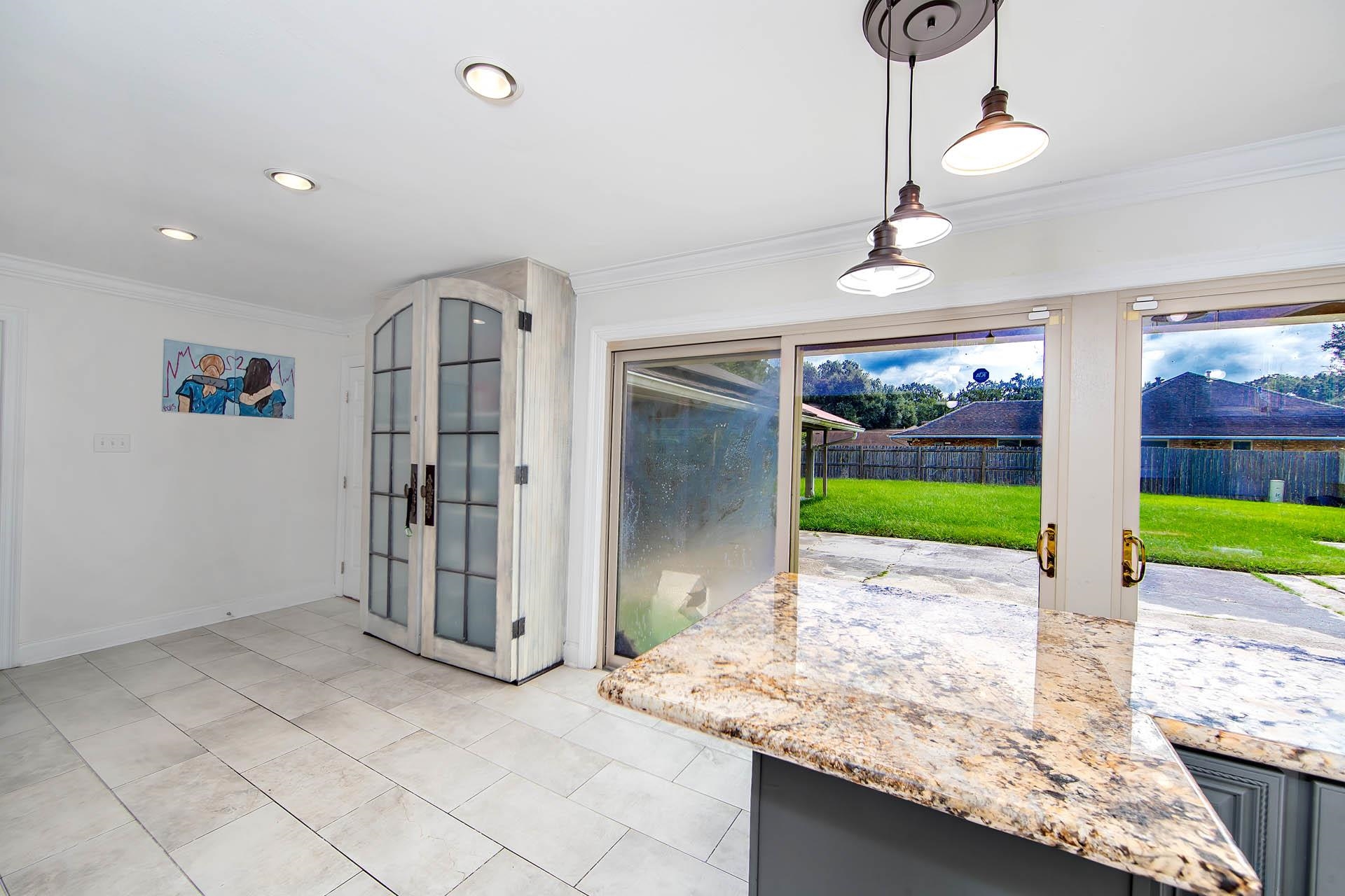 3824 Lassen Dr