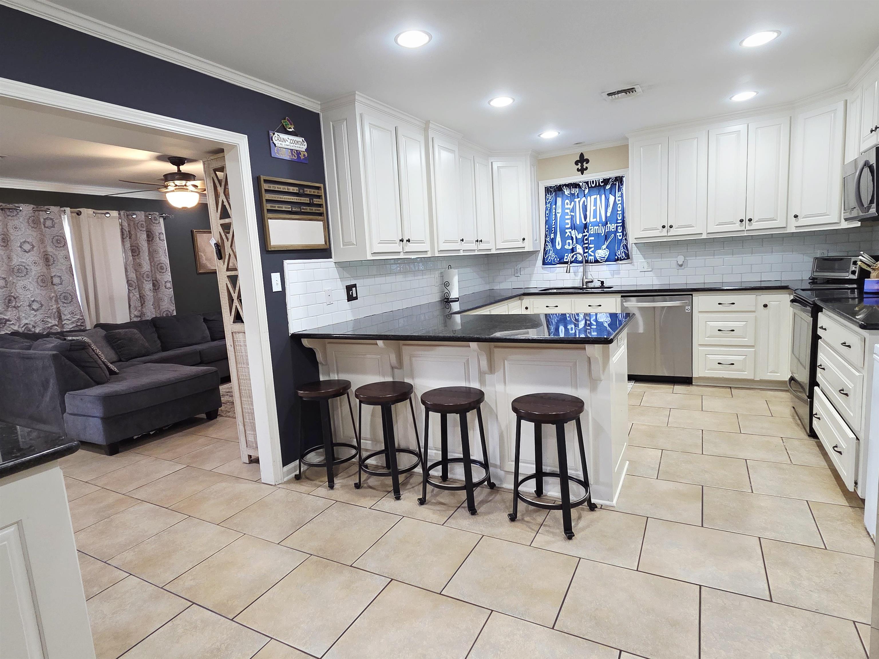 612 Gaynell Drive