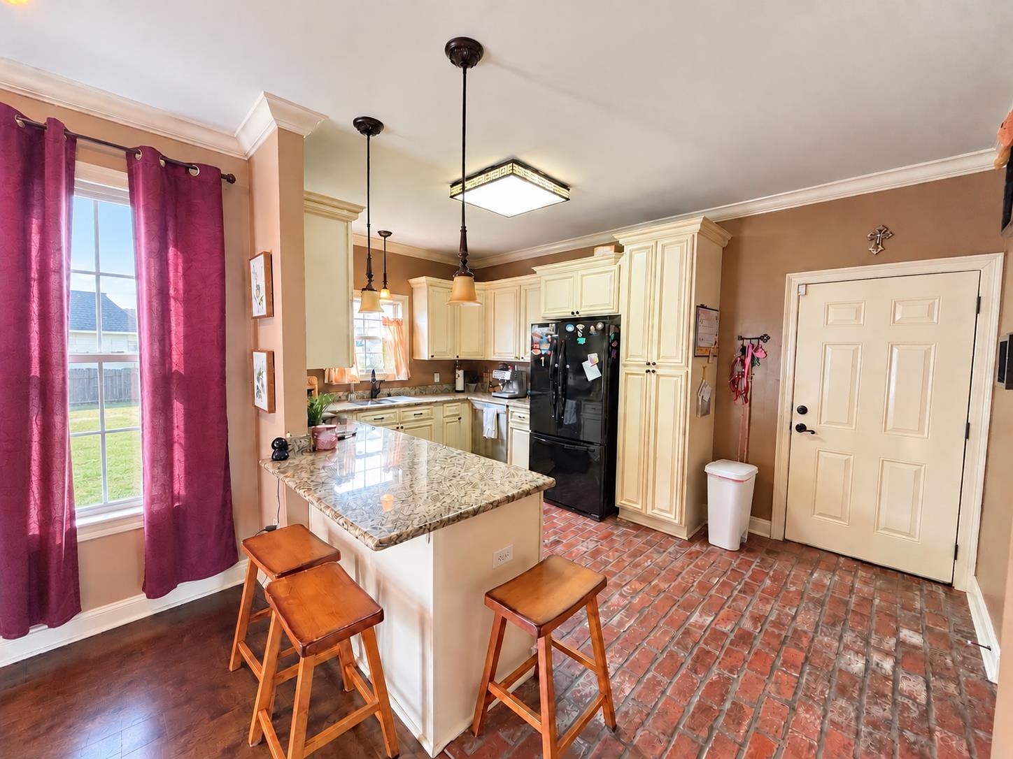 188 Horis Drive