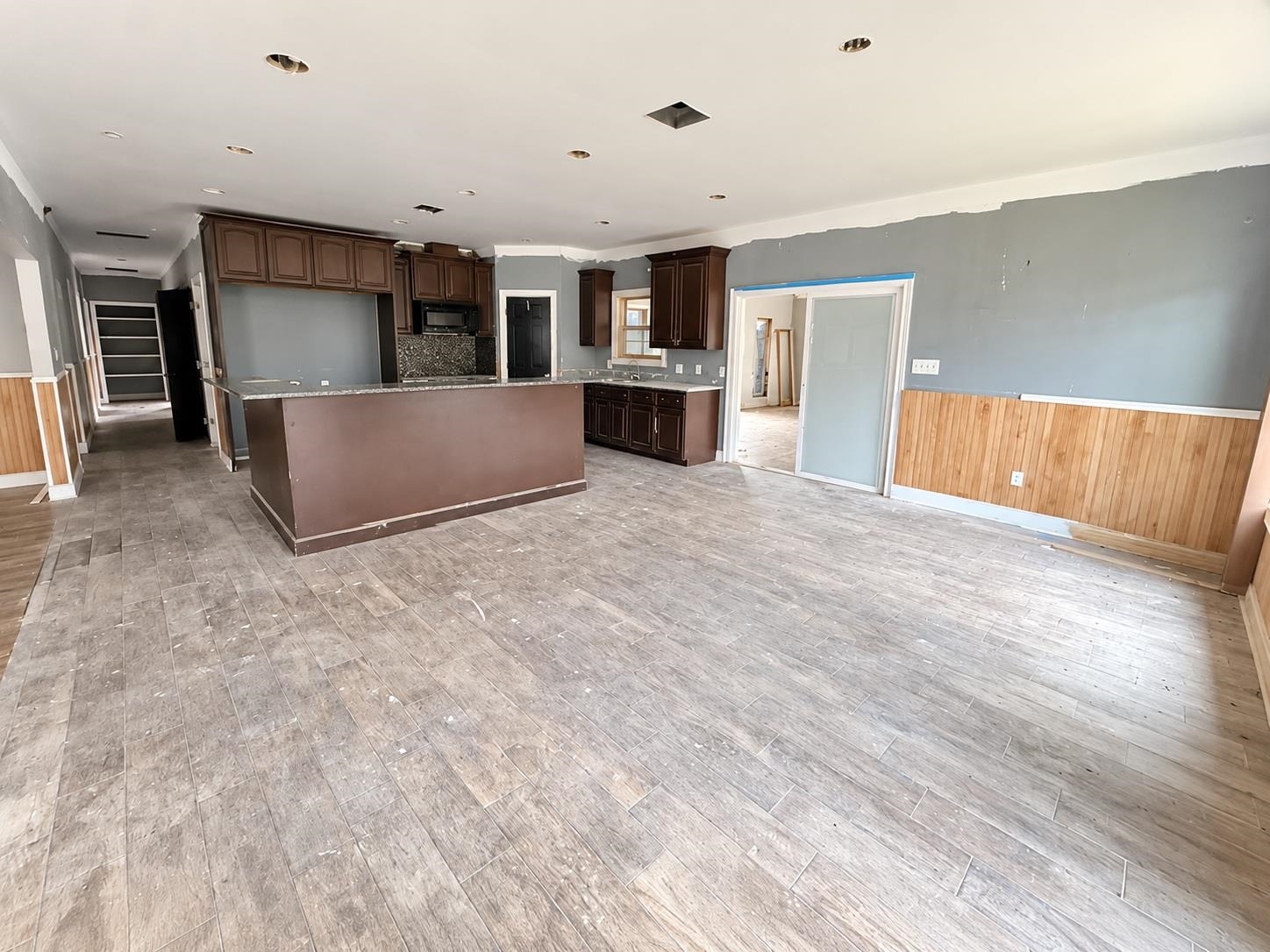 317 Thoroughbred Park Dr