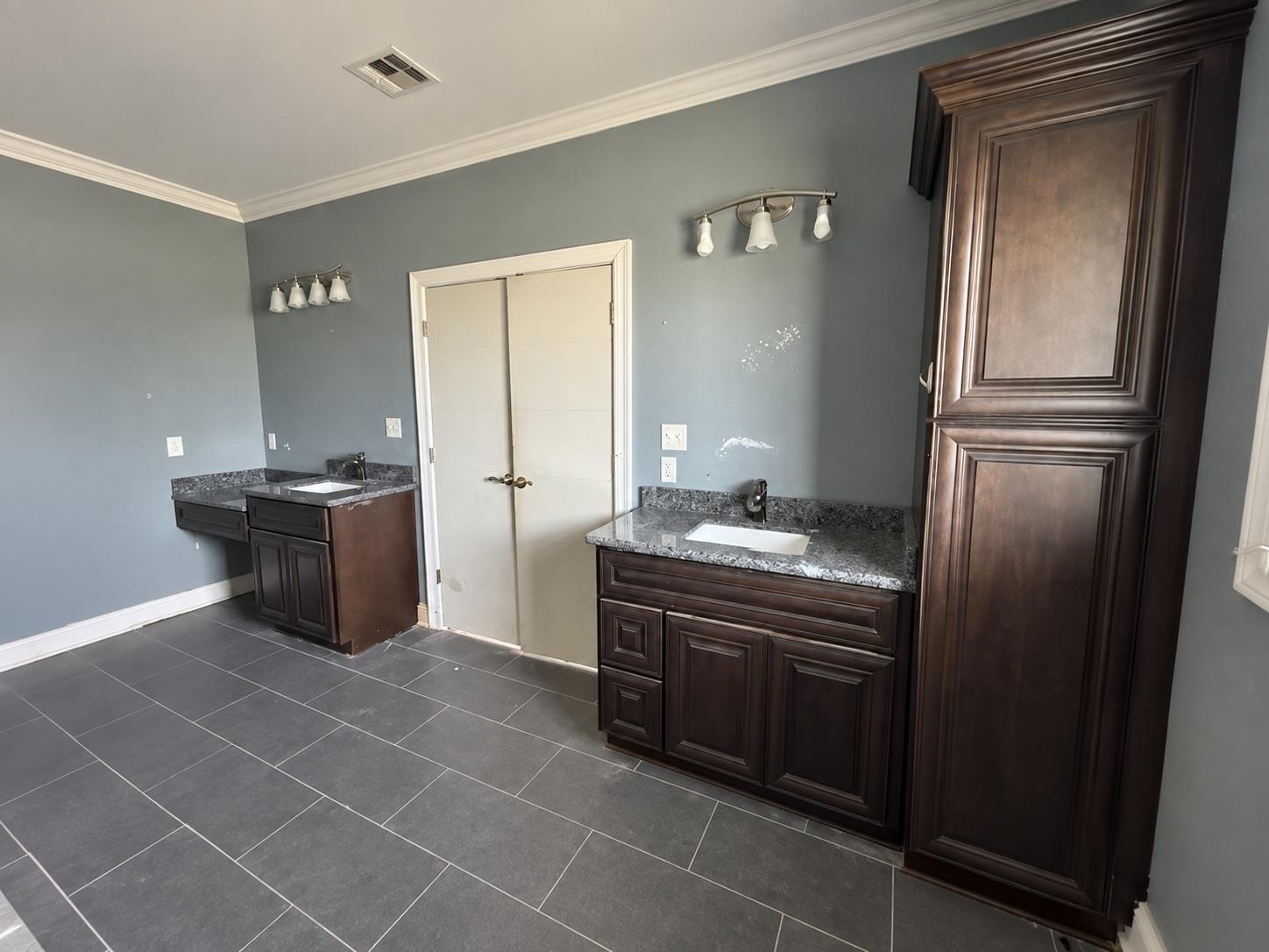 317 Thoroughbred Park Dr