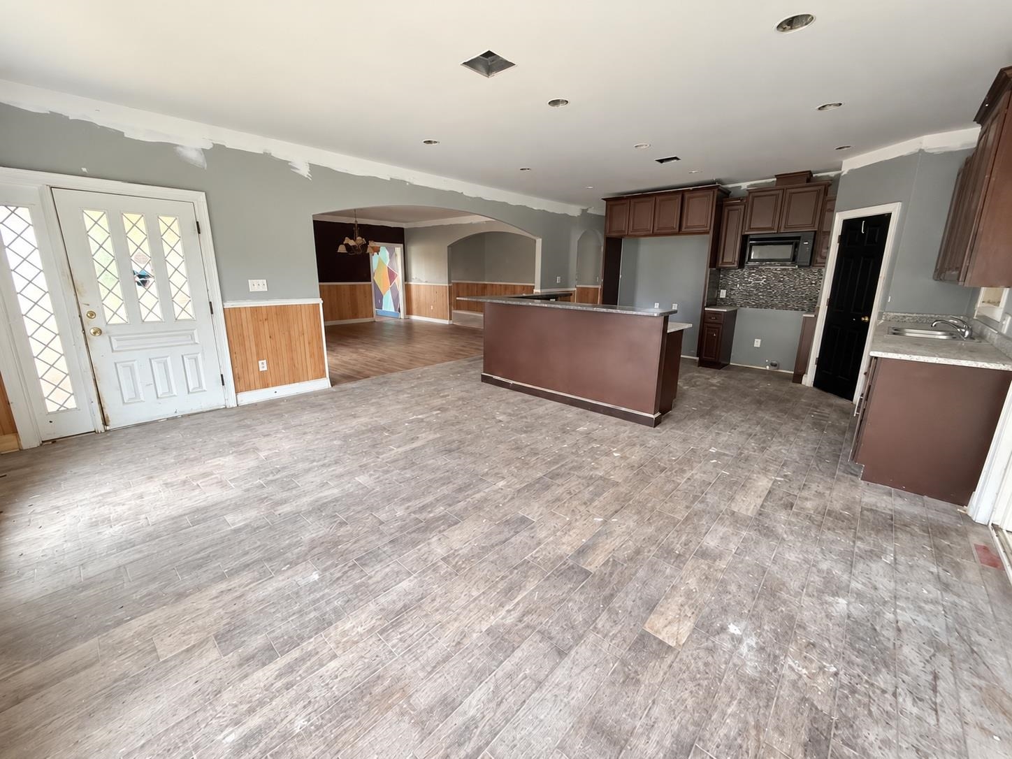 317 Thoroughbred Park Dr