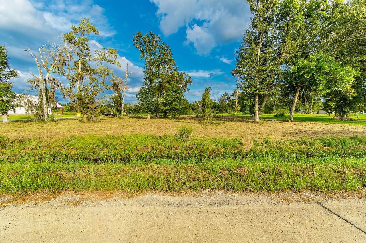 262 Chisholm Trail