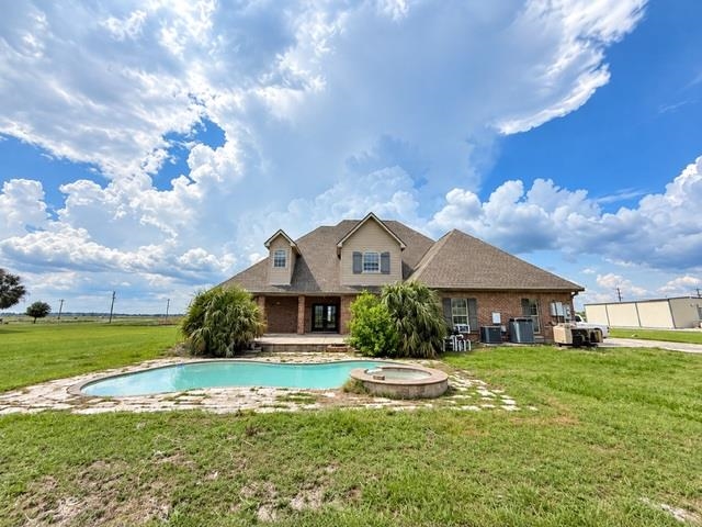 595 Highway 653