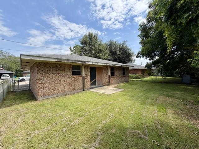 1708 Midland Dr