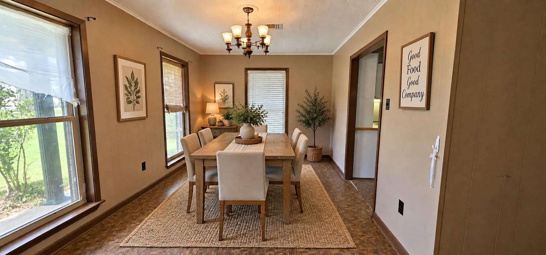 209 Garden Dr