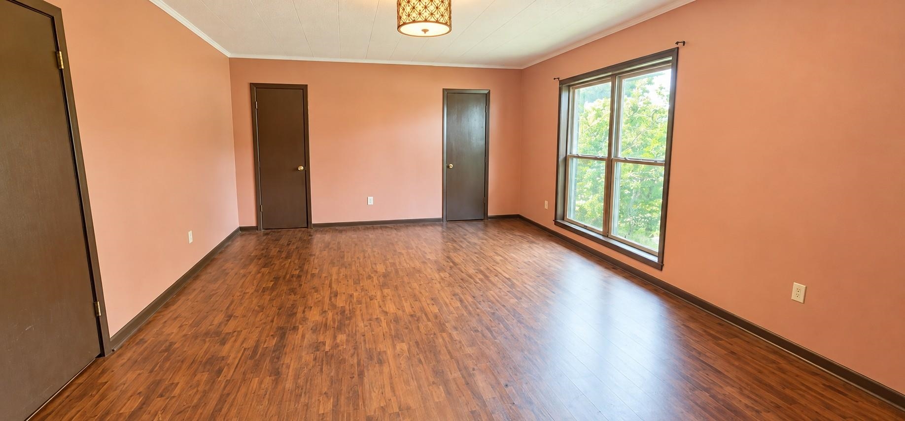 209 Garden Dr