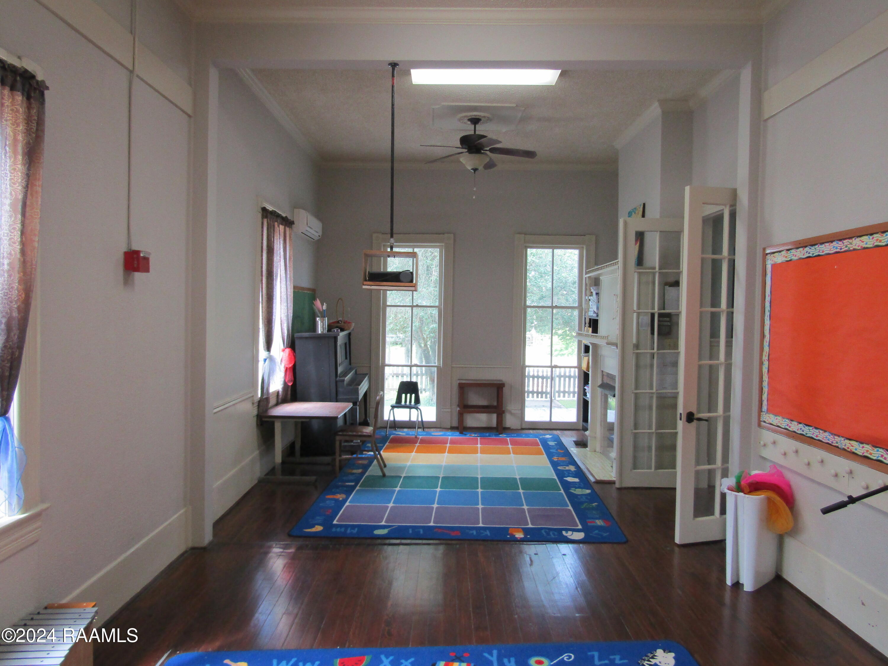 322 W St Peter Street