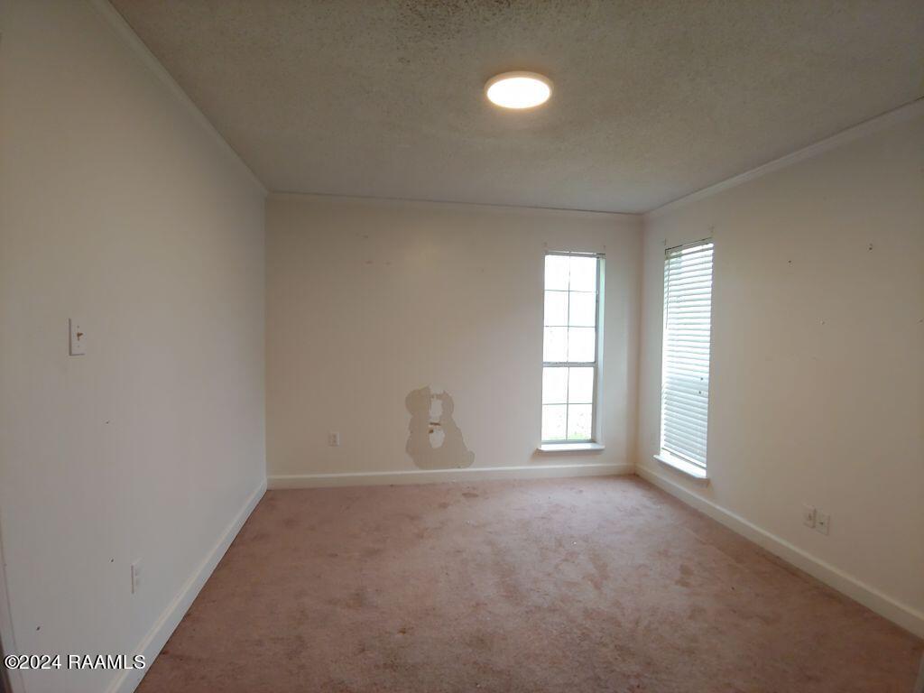 100 Southfork Drive