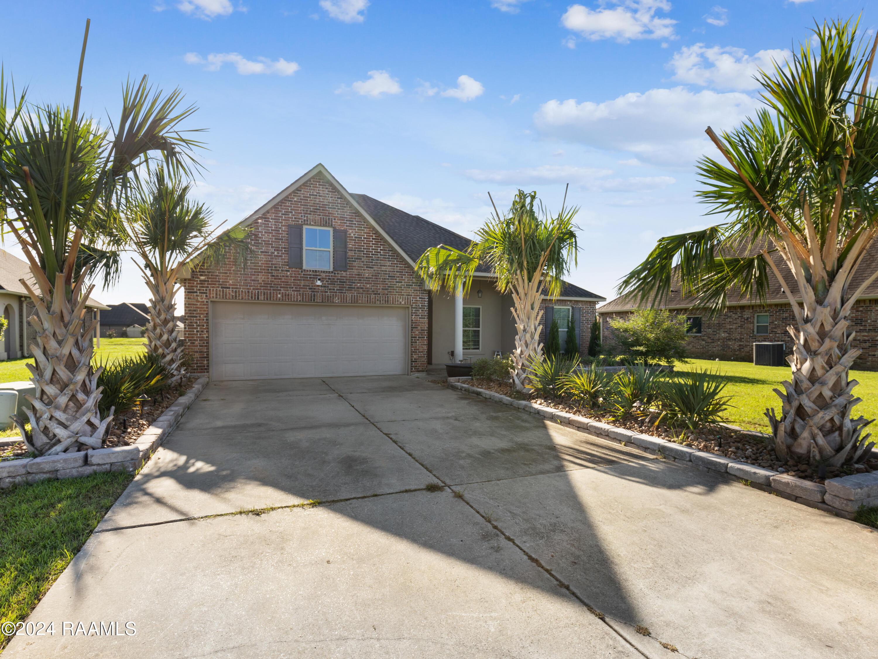 90 Andre Avenue