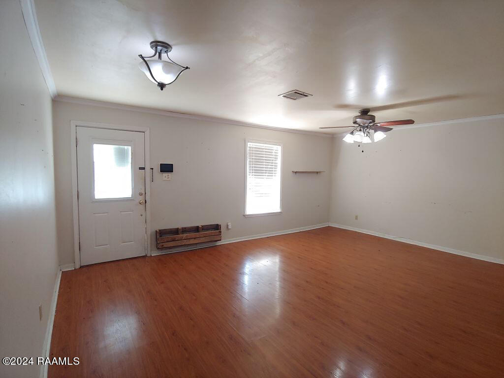 10904 Cabrol Road
