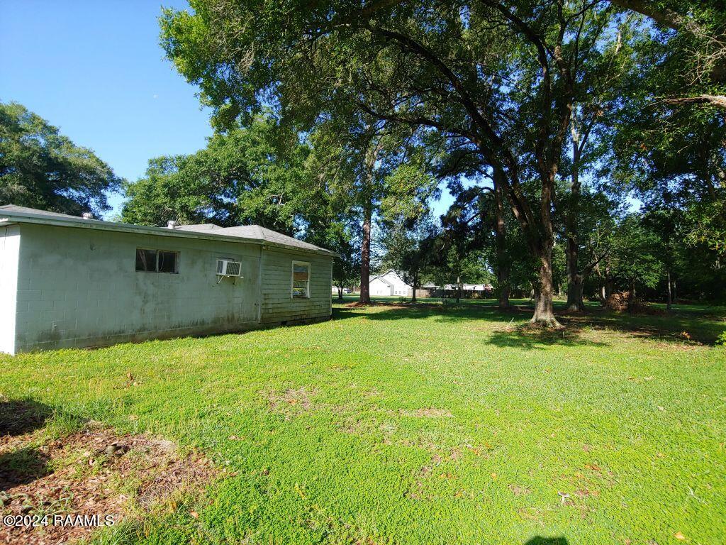 1101 Poinciana Avenue