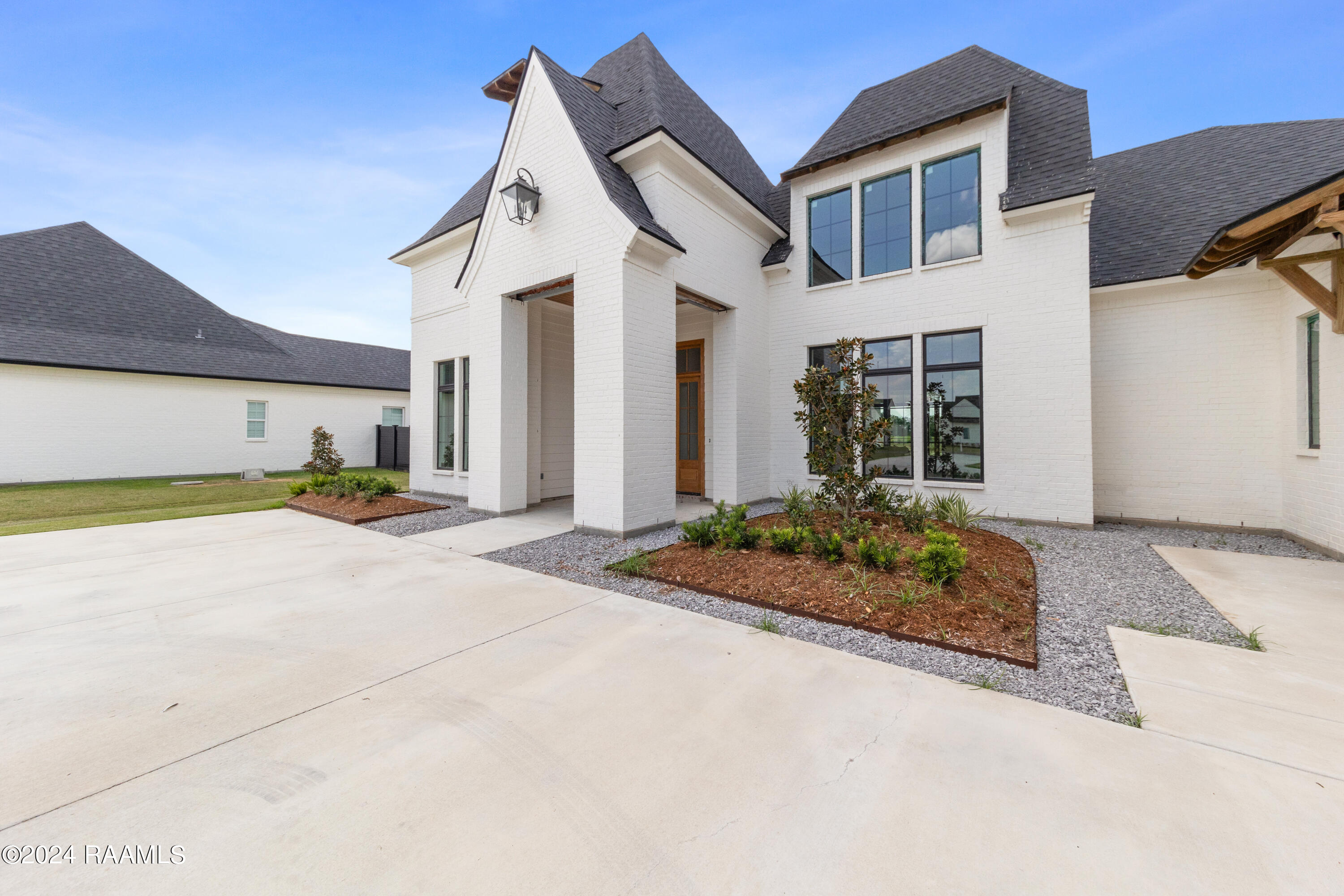 207 Cypress Bend Road