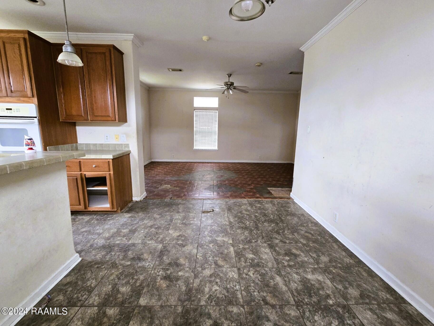 102 Stoneburg Drive
