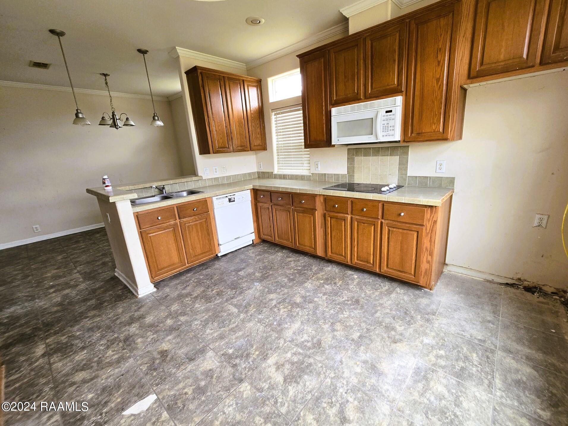 102 Stoneburg Drive