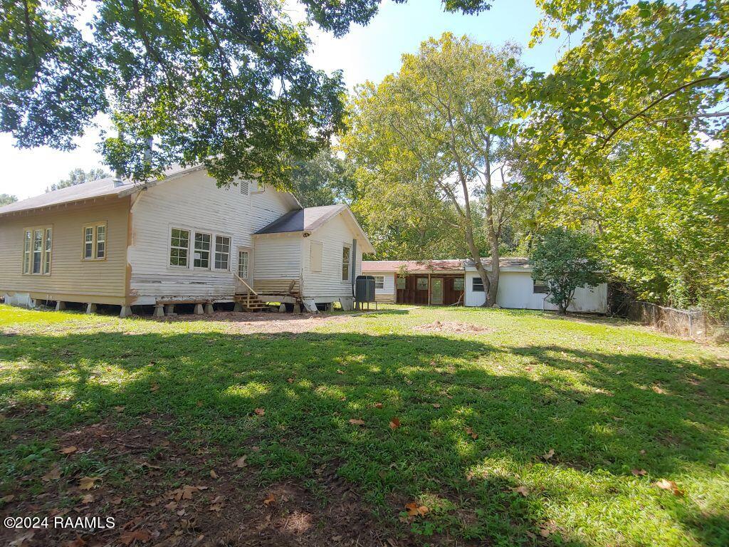 1627 Noel Road