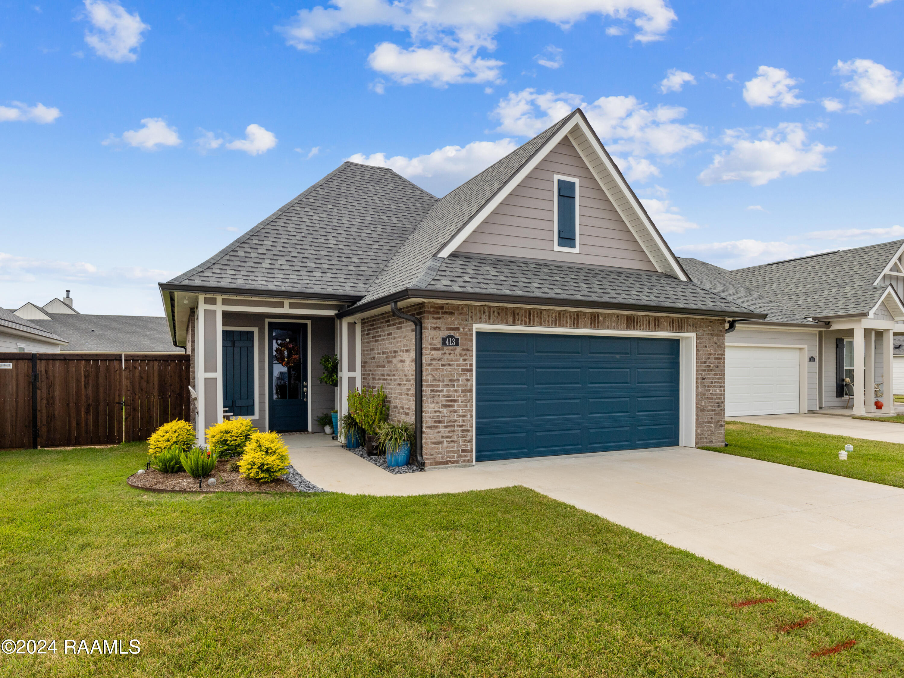 413 Adelaide Drive