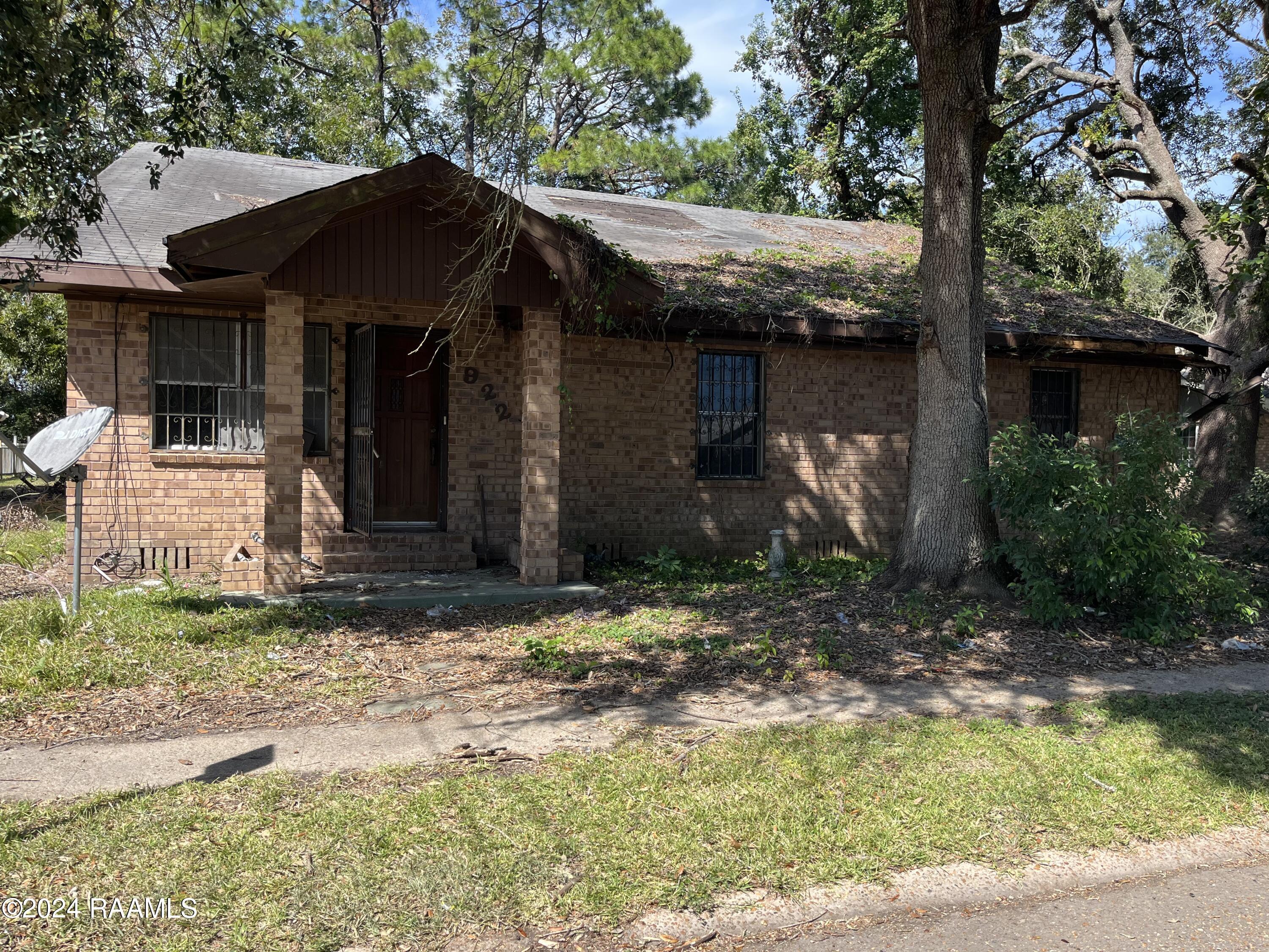 922 French Street