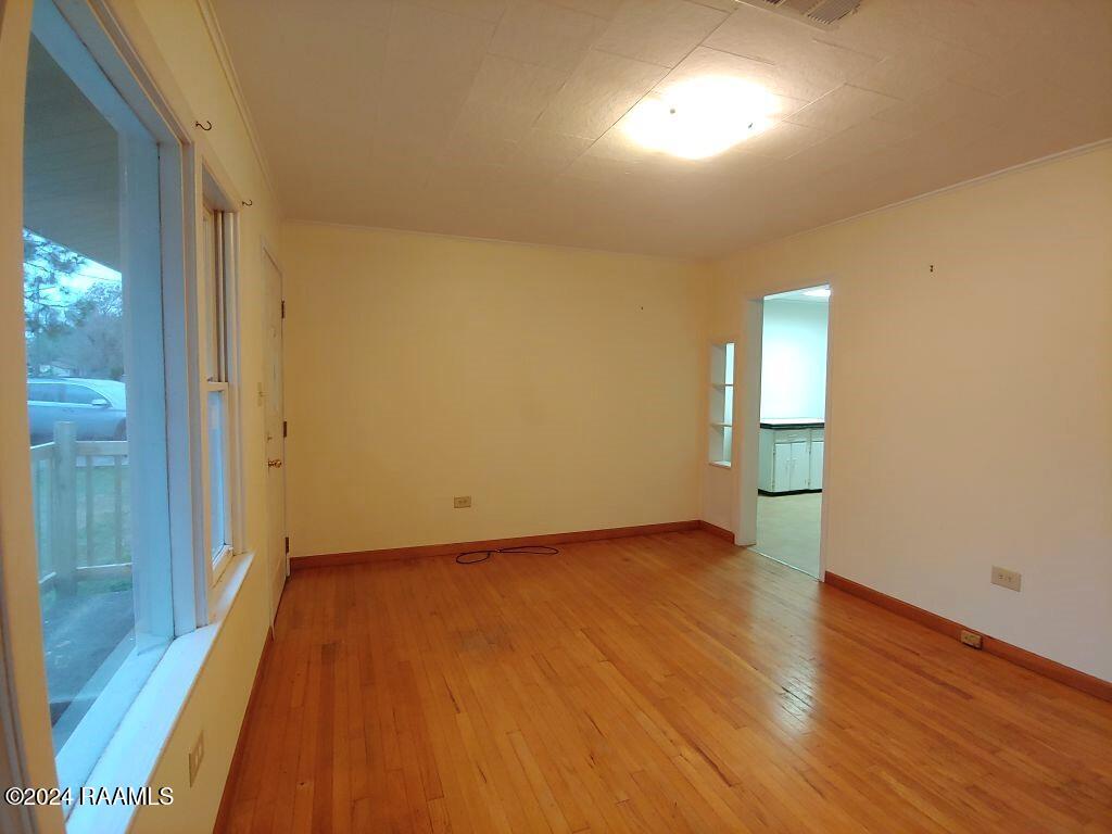 922 E Nezpique Street