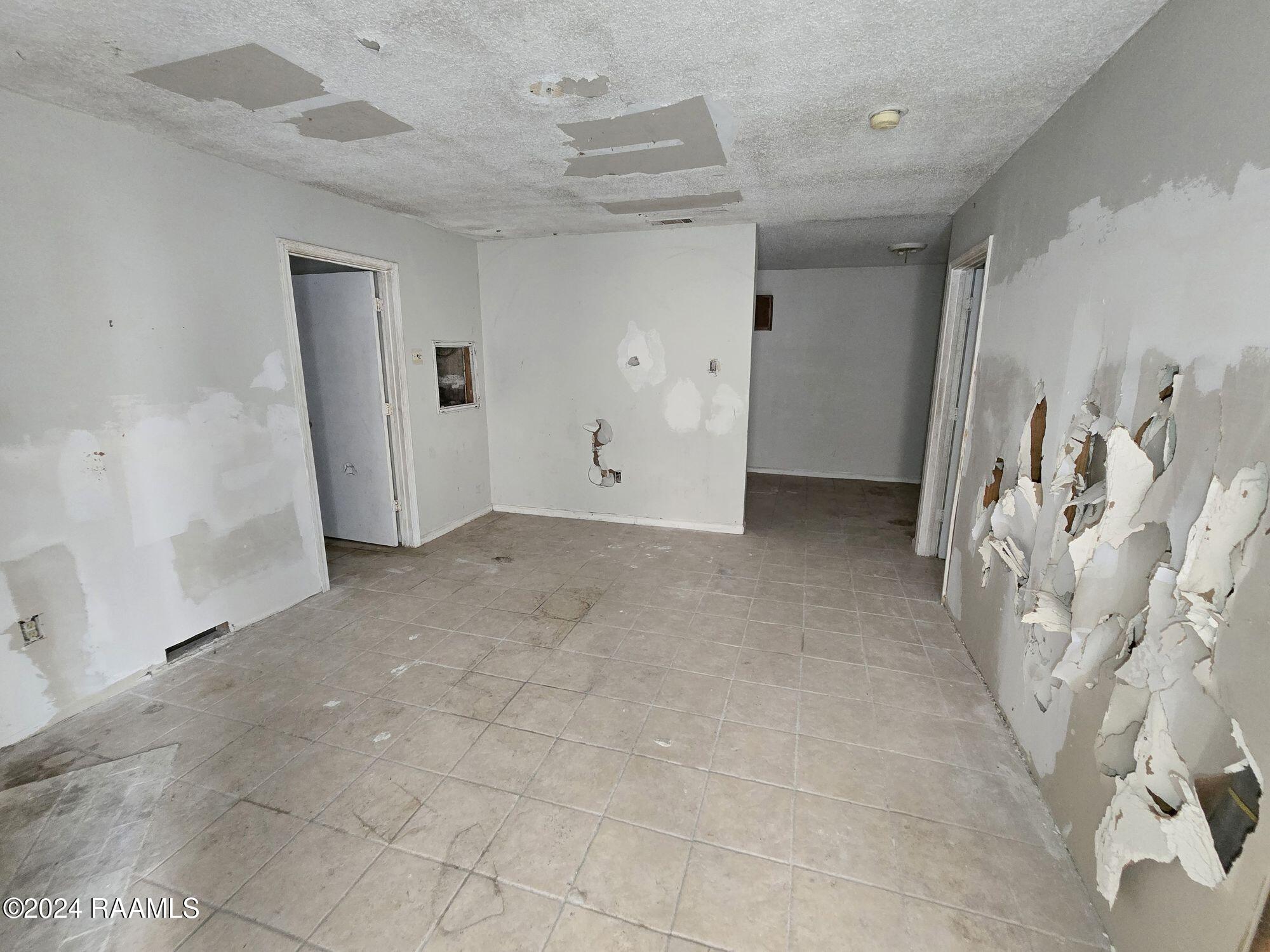 103 Limoges Street