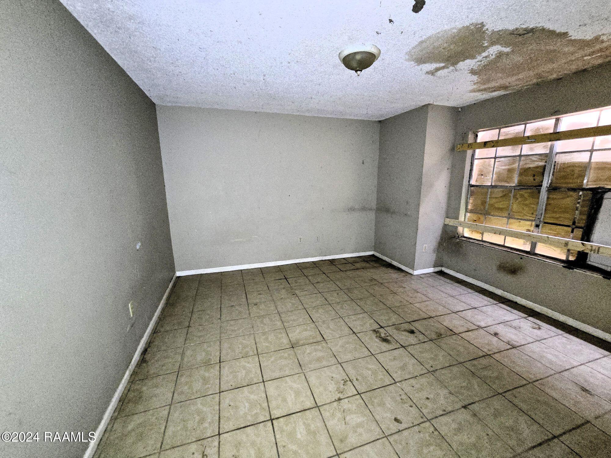 103 Limoges Street