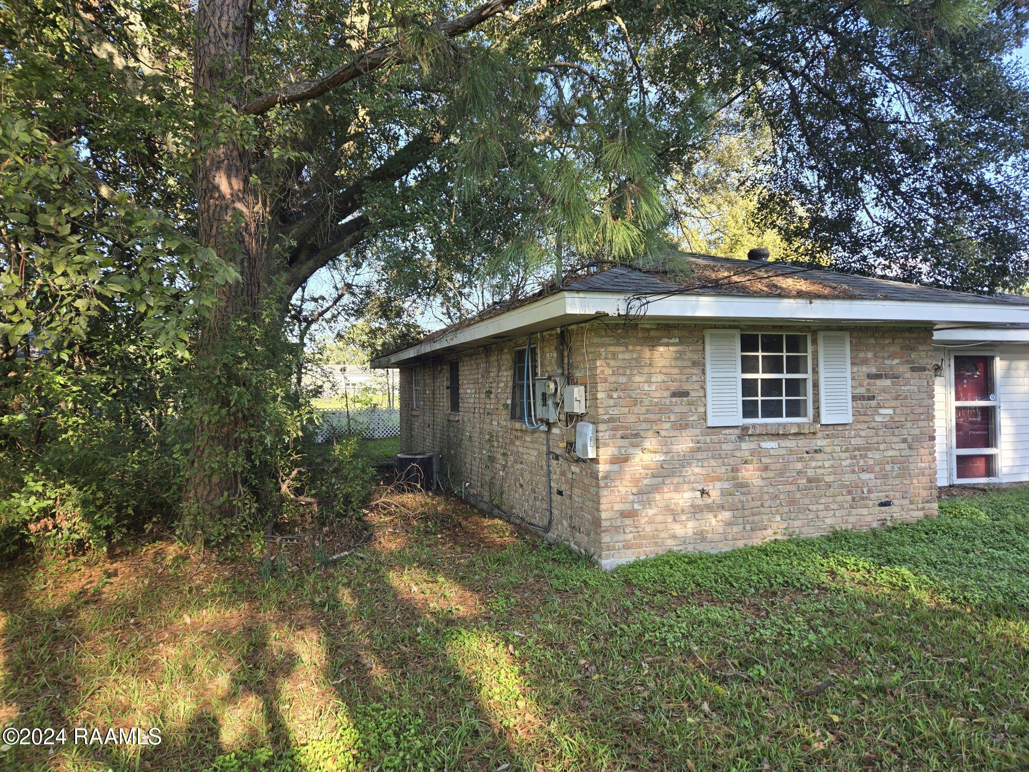 105 Chag Street