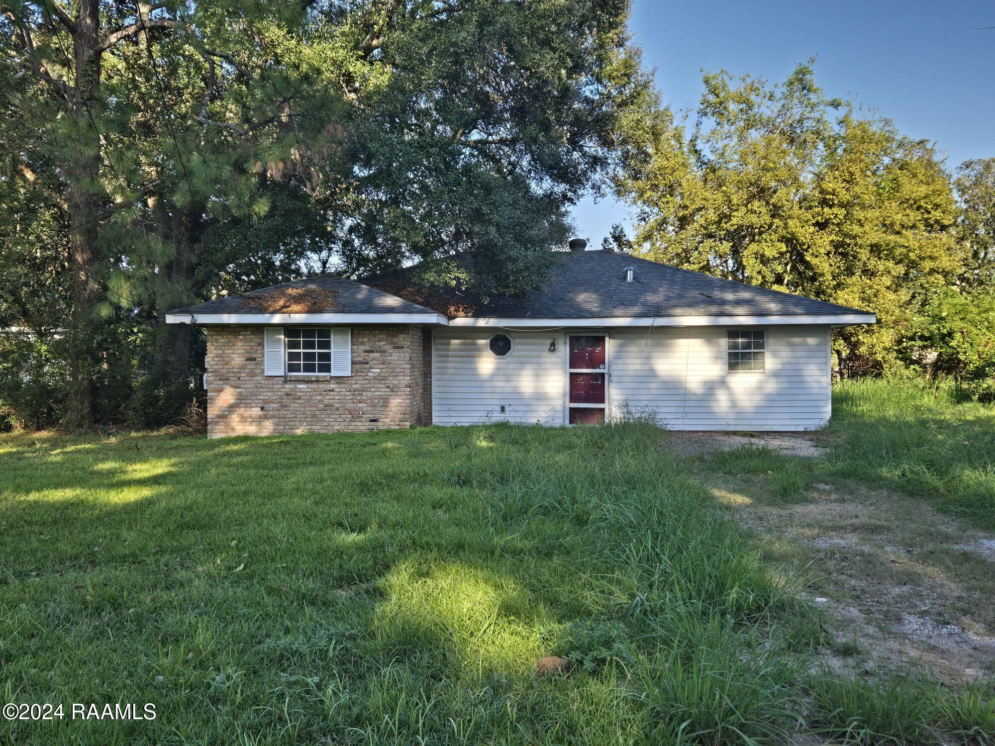 105 Chag Street