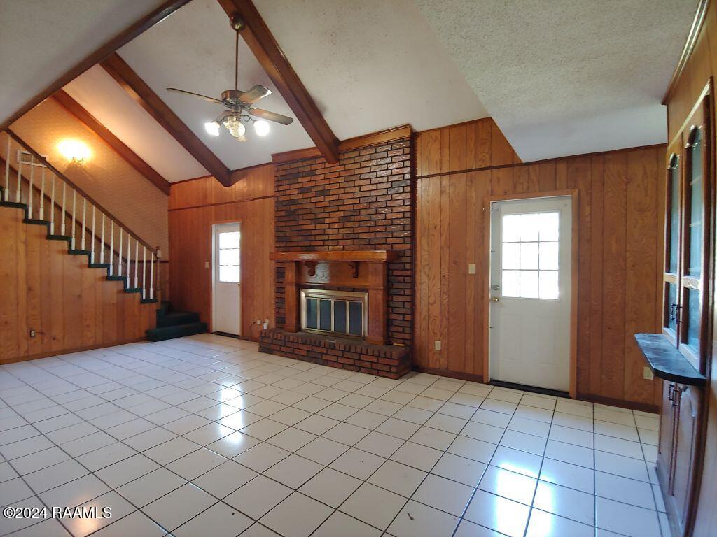 201 Kingswood Drive