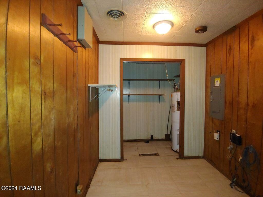 2843 Highway 35