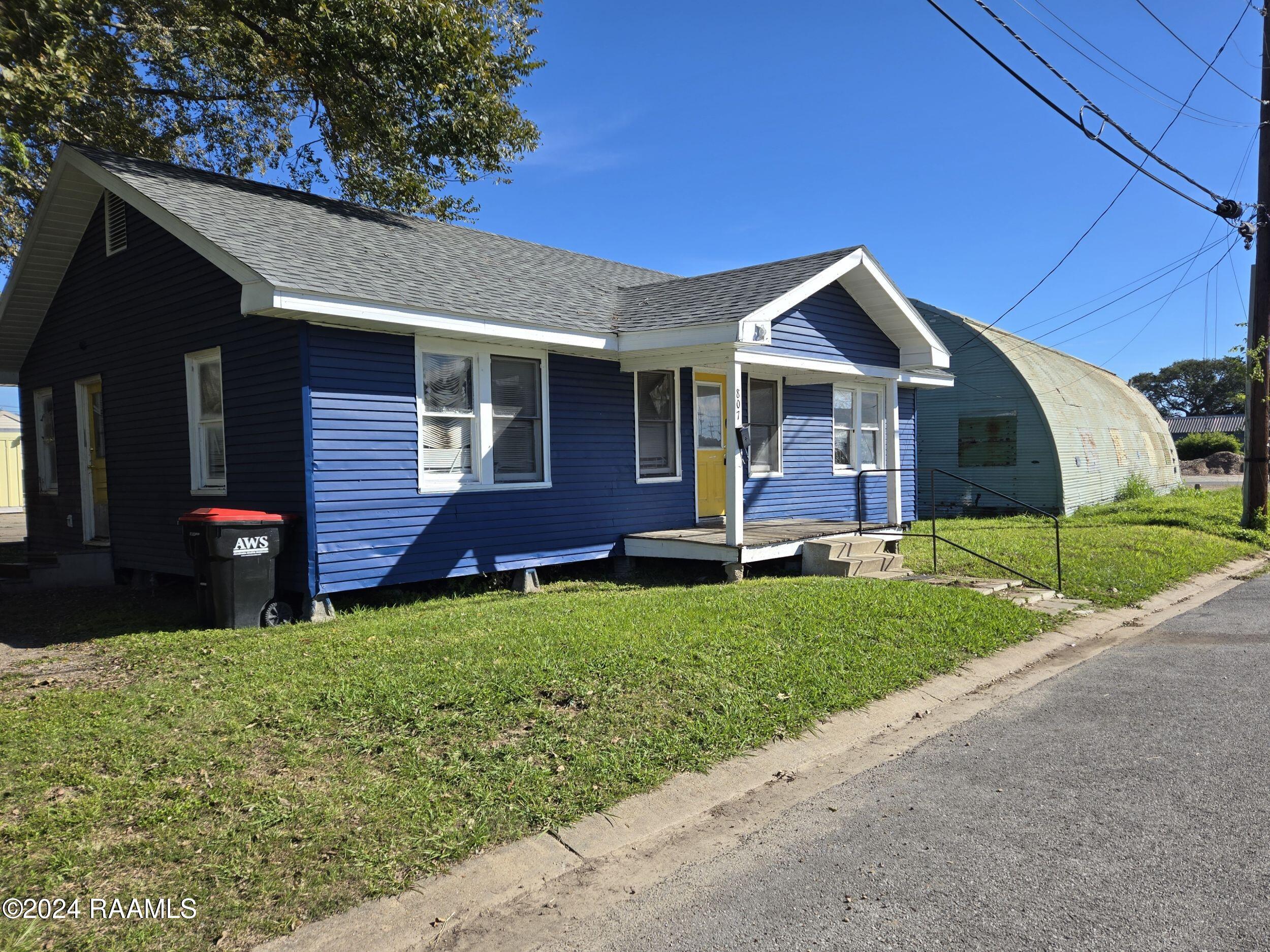 807 Cleveland Street