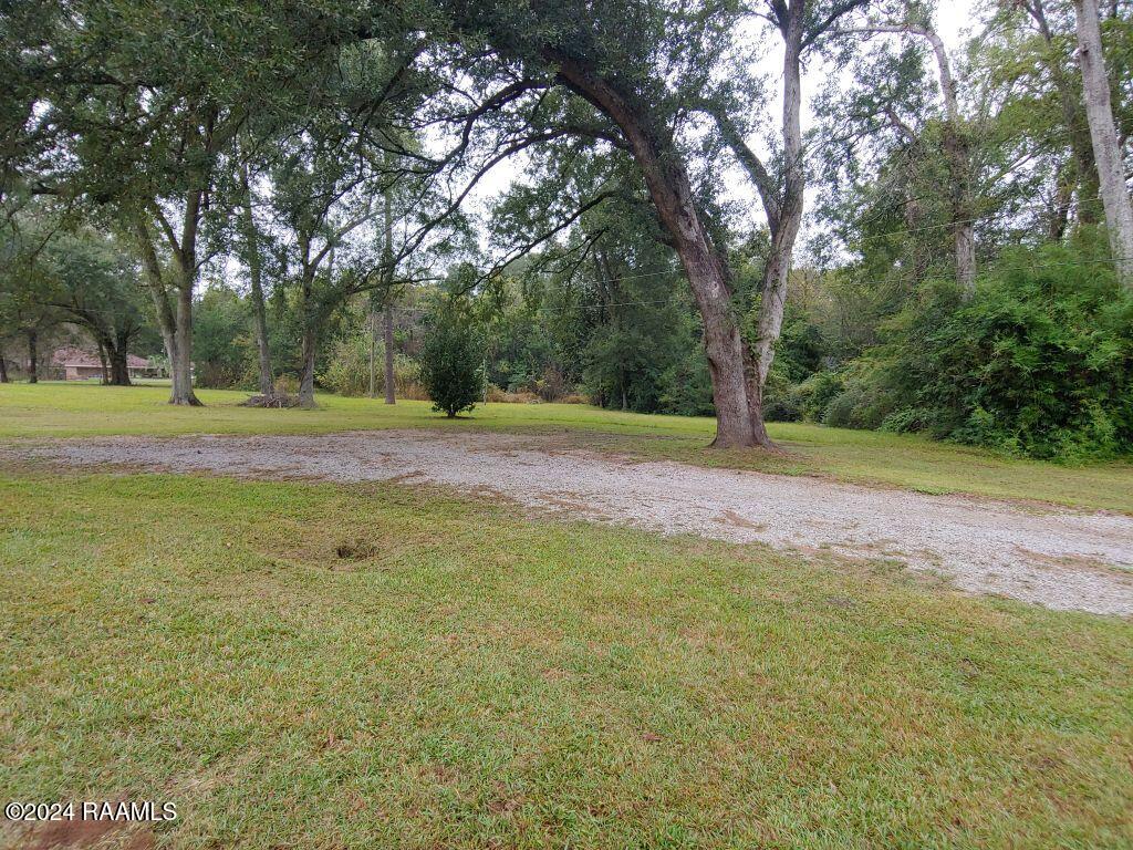 213 Des Jardin Avenue