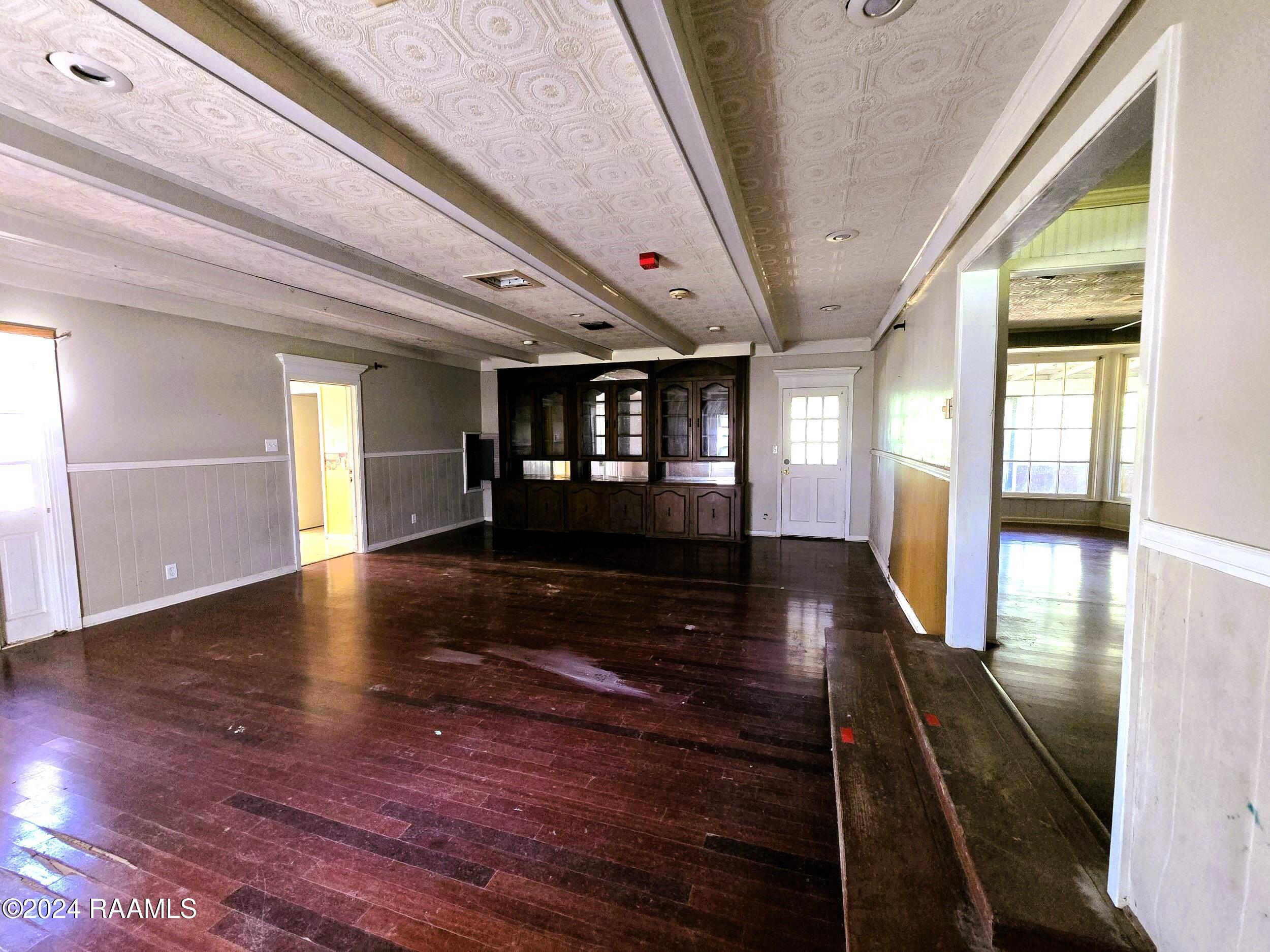 304 Public Road