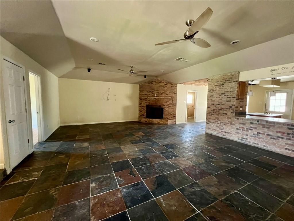 2909 ACORN Drive
