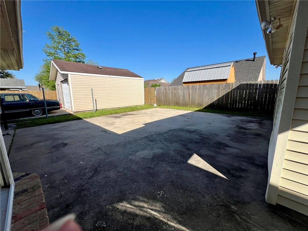 2909 ACORN Drive