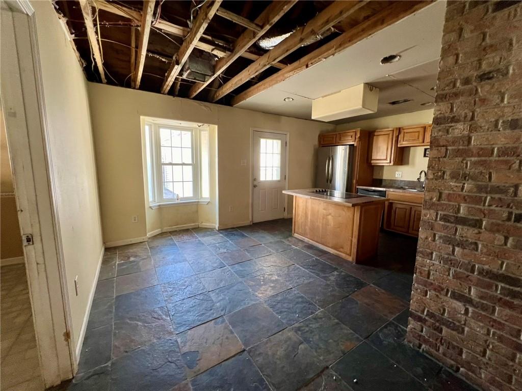 2909 ACORN Drive
