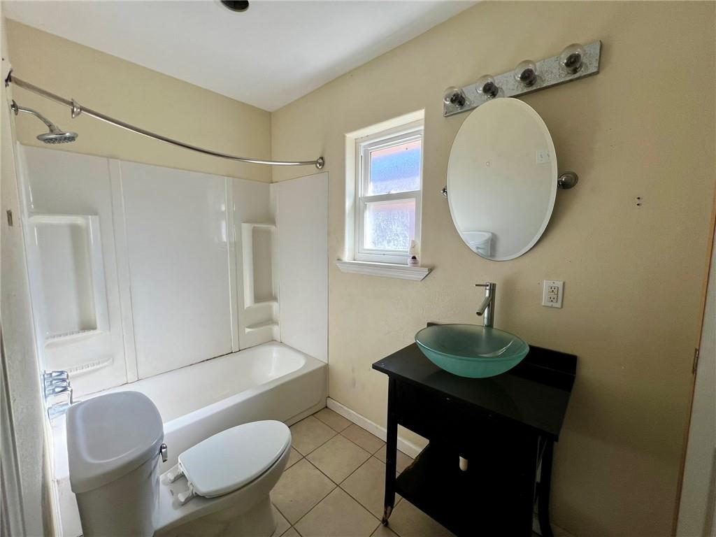 2909 ACORN Drive