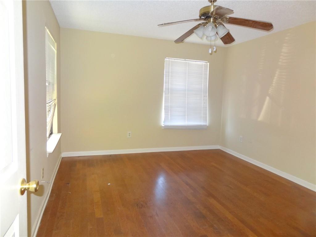 1500 W ESPLANADE Avenue 27D